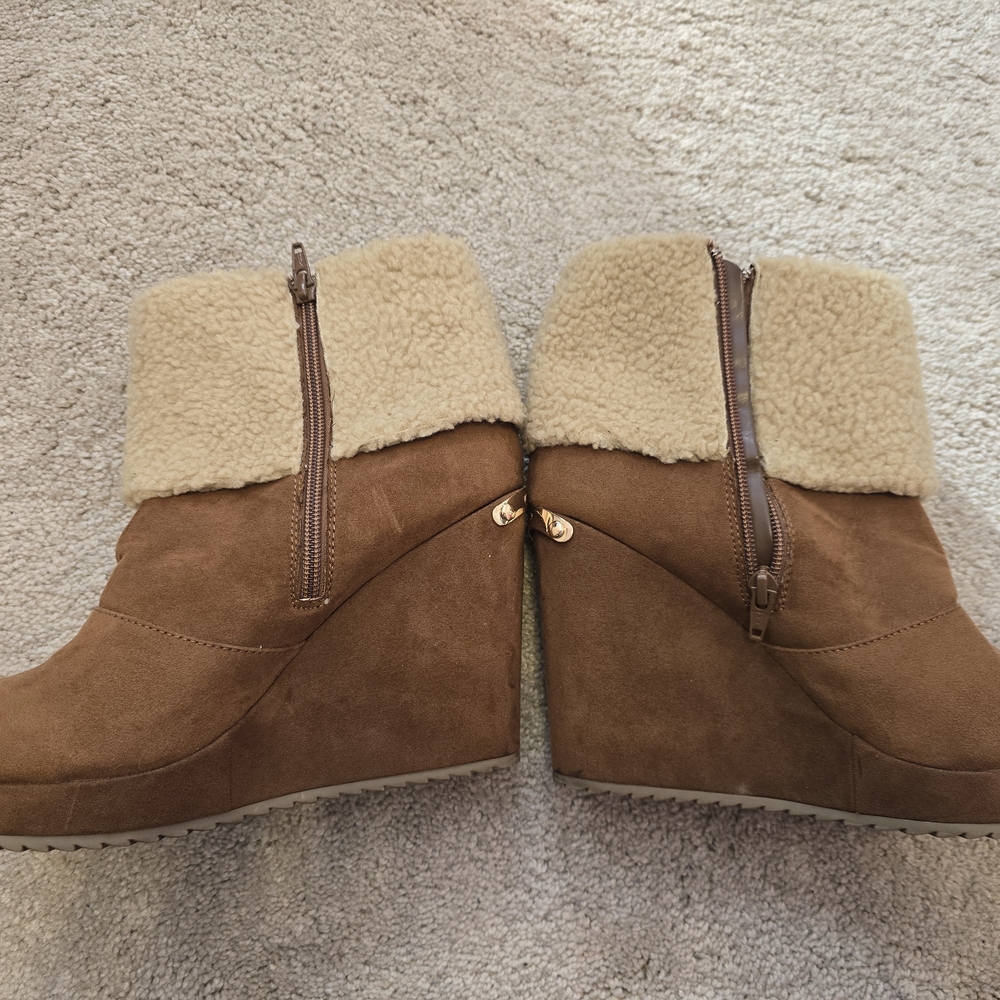 Juicy Couture Tan Wedge Booties